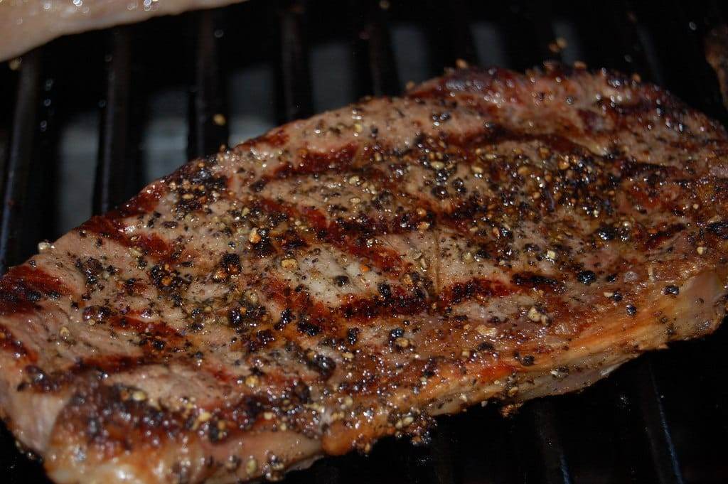 Secrets to super #steaks: Great #grilling techniques moving for the first time